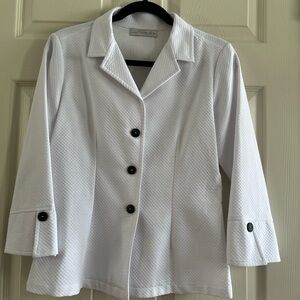Textured White Button-Front Blazer Jacket - Classic Tailored Style